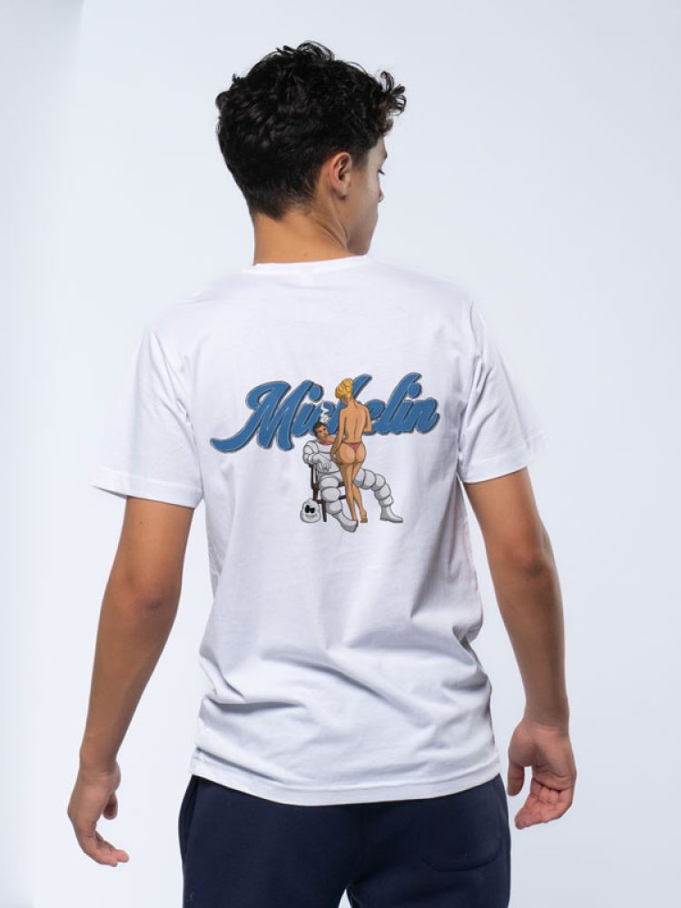 Størrelse: M - 180 cm høyde.