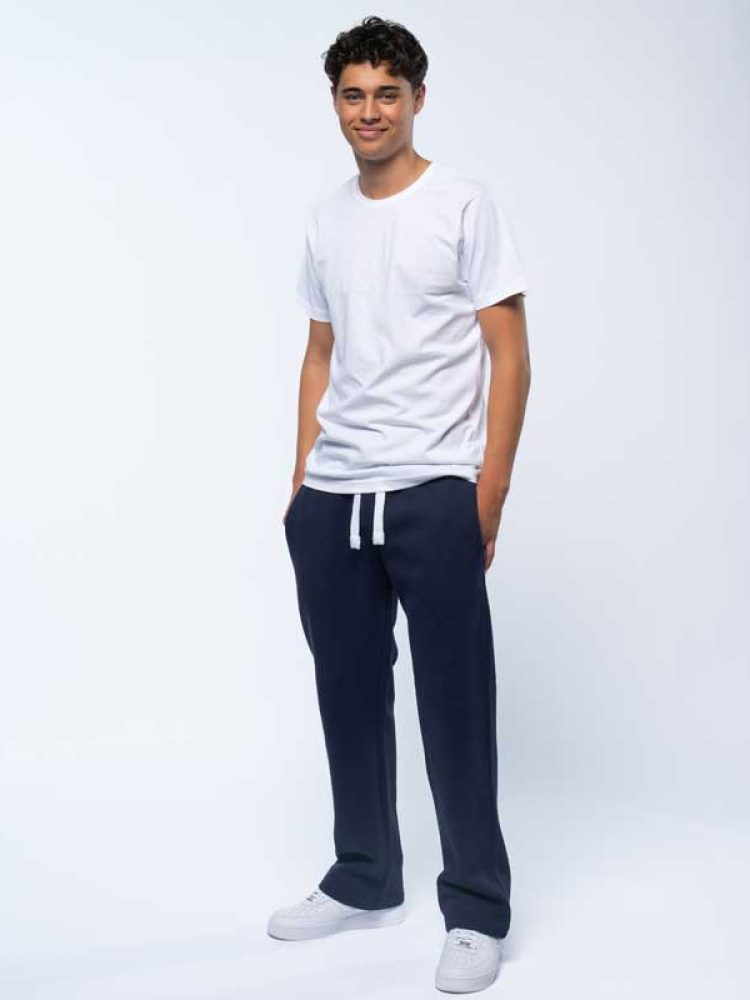 Størrelse: M - 180 cm høyde.